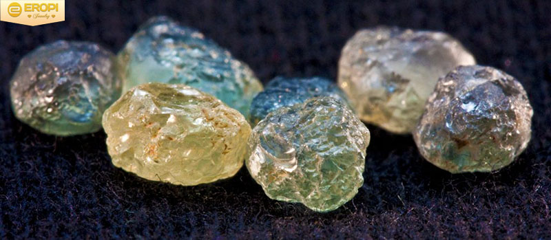 Corundum – khoáng vật có độ cứng chỉ sau kim cương
