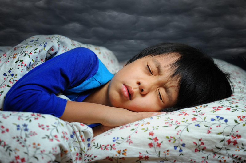 Giải mã hiện tượng rung giật cơ khi ngủ